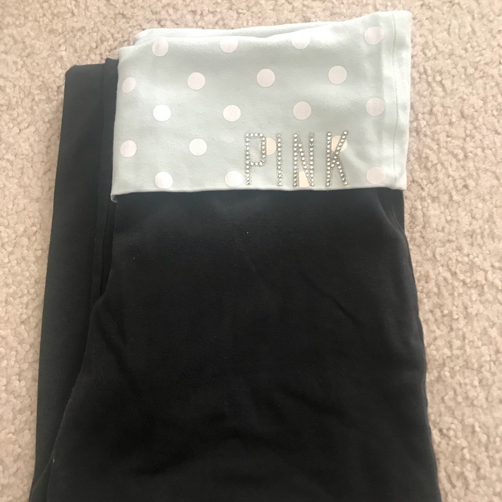 VS Pink Yoga Pants